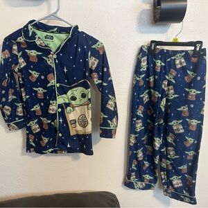 Boys size 6-7 Star Wars Kids Pajama Set - Navy with Green Baby Yoda